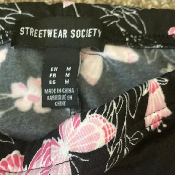 Streetwear Society Black and Pink leggings - Picture 1 of 3